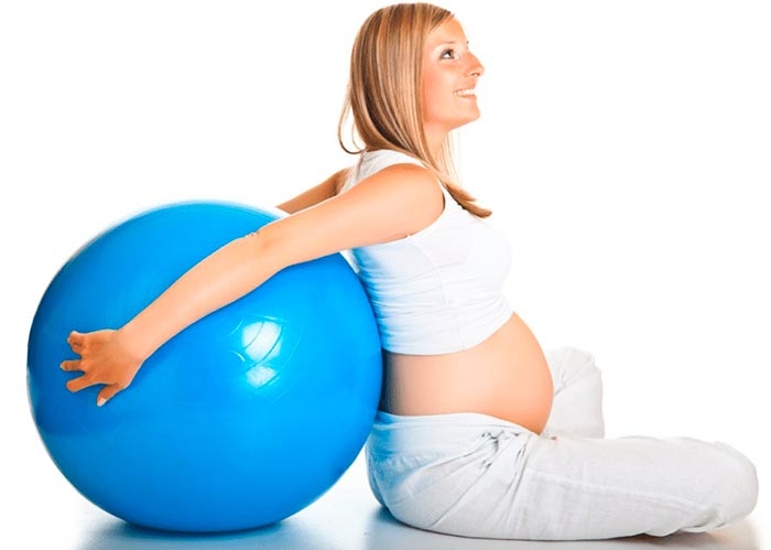 Praticar Pilates ajuda a gravidez